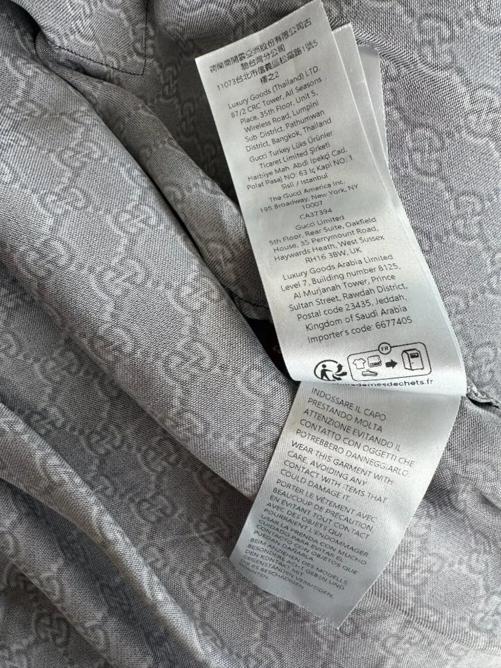 Gucci size 44